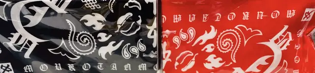 バンダナ黒・赤(各500円)